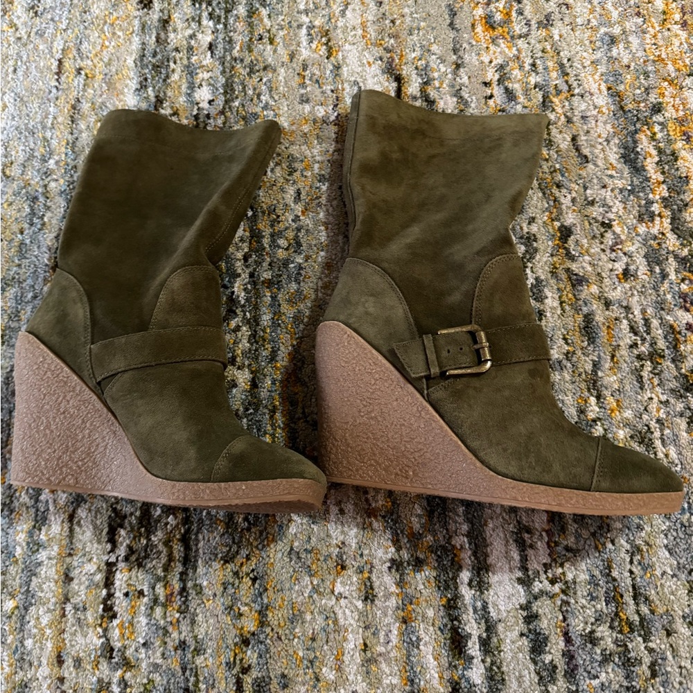 Wedge booties